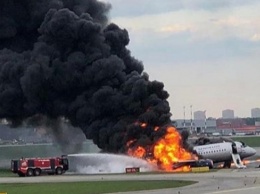 СК сообщил о гибели 13 человек при посадке самолета в Шереметьево