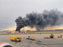 При пожаре на борту самолета в Шереметьево погиб 41 человек, - Следком РФ