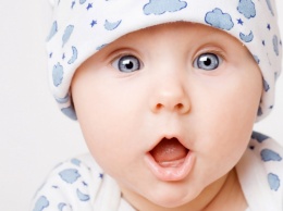 Новорожденных нельзя трогать и другие мифы о здоровье младенцев
