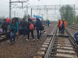 В Польше из-за подозрительной сумки эвакуировали пассажиров поезда "Киев - Перемышль"