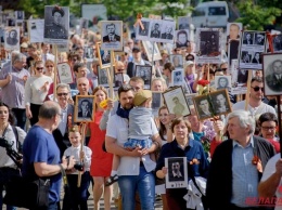 ''Не рыпайтесь!'' В Беларуси поставили на место фанатов ''Бессмертного полка''