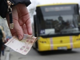 В Днепре прошли общественные слушания по поводу повышения оплаты проезда: о чем говорили, - ФОТО