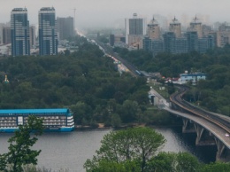 Дождливое утро в центре Киева: ищите позитив в красоте фотографий