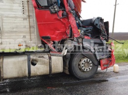 Под Бердянском произошло ДТП с участием грузовиков: есть пострадавшие