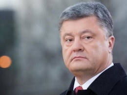 Порошенко: Остаюсь в политике, чтобы защитить евроатлантический курс Украины