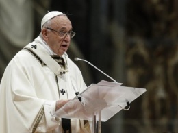 Папа римский обязал священников сообщать о сексуальных домогательствах и о попытках их сокрытия