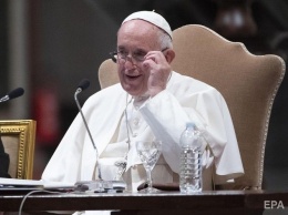Папа римский обязал священнослужителей сообщать о случаях сексуальных домогательств