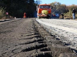 Дорожники рассказали, какие трассы ремонтируют на Харьковщине