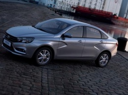 Какие LADA Vesta с пробегом доступны у «официалов», рассказал блогер