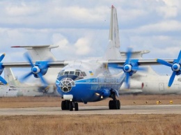 Истребители ВВС Индии посадили украинский самолет