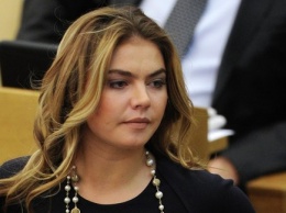 СМИ: Кабаева родила Путину двойняшек