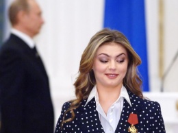 Любовница Путина родила двойню: всплыли тайны Кабаевой, о которых не решались говорить в России
