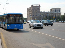 Московский водитель обстрелял из пневматики автобус