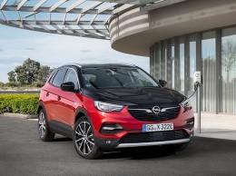 Легковой Opel для РФ стал подключаемым гибридом