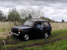 Реанимация «Нивы» в прямом эфире: Блогеры оживили LADA 4X4