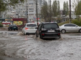 В Днепре на борьбу с потопами во время дождей потратят 62 миллиона