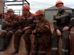 В Кривом Роге на шахте остановили работы из-за задымления, проводится эвакуация горняков