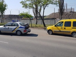 В Мариуполе в ДТП с полицией пострадали 4 человека