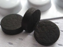 Чем отличается черный активированный уголь от белого