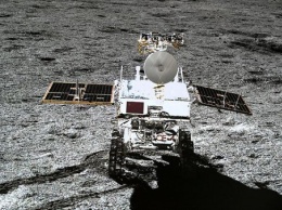 Китайский луноход добыл пробы с обратной стороны луны