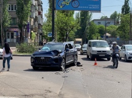 В Николаеве из-за жуткой аварии в районе Леваневцев образовалась огромная пробка