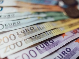 Евросоюз оштрафовал пять банков на миллиард евро