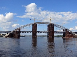 На Подольско-Воскресенском мосту демонтируют временные опоры