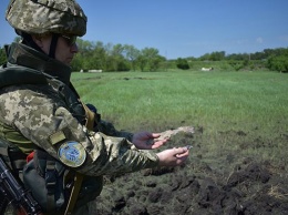 Боевики обстреляли жилые дома в Золотом, - СЦКК