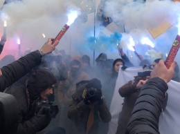 Масштабный бунт разгорелся в столице! "Майдан" собрался из-за скандального видео: "Из России с любовью"