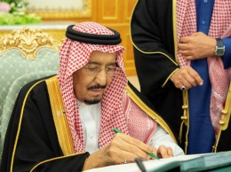 Саудовский король созывает экстренный саммит в Мекке
