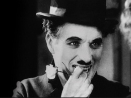 Три Оскара, роли в 80 фильмах и 11 детей: путь к успеху Чарли Чаплина (видео)