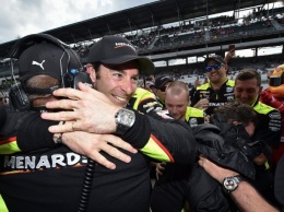Indy 500: Поул выиграл Симон Пажено