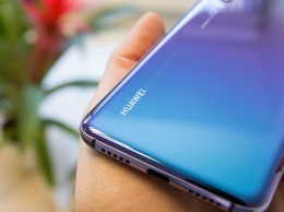 Владельцы смартфонов Huawei останутся без Google и Android