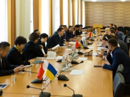 Новый этап сотрудничества между Китаем и Украиной в легпроме стартует в Харькове