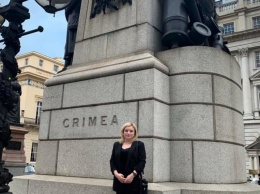 Дочь политзаключенного Бекирова встретилась с британскими правозащитниками в Лондоне