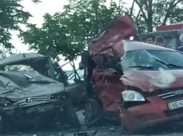 В Днепре погибли дочь, зять и внук: подозреваемого в ДТП отпустили под домашний арест