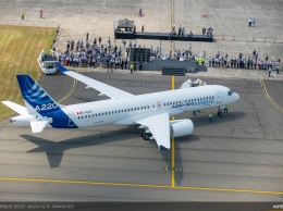 Airbus увеличит дальность полетов самолетов семейства A220
