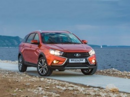 «1000 раз пожалел, что взял робот»: В сети обсудили покупку LADA Vesta SW Cross с АМТ