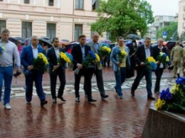 В Днепре отметили 158-ю годовщину перезахоронения Тараса Шевченко