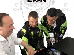 Швейцарский бренд и боксер Ломаченко выпустили часы Loma
