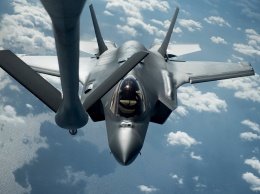 Valkyrie и Skyborg вскоре могут дать F-35 полное превосходство над российскими и китайскими истребителями