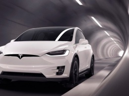 Илон Маск провел интересное соревнование двух Tesla Model 3