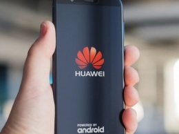 Компании Huawei запретили использовать microSD