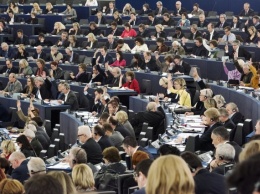 Евроскептики получили более 100 мандатов в Европарламенте