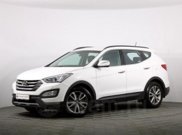 «Крутой даже в базе!»: Hyundai Santa Fe в начальной комплектации оценил блогер