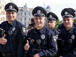 В Украине запустили проект "офицер громады" по обеспечению правоохранителями ОТО