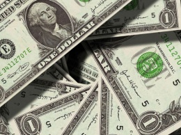 Эксперты: курс гривны закрепился, но доллар скоро может пойти вверх
