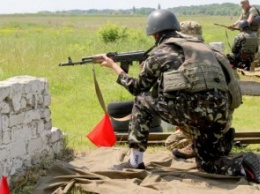 Участники военно-патриотической игры «Джура» прошли боевую выучку в 93й воинской части (ФОТОРЕПОРТАЖ)