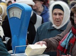 Депутат Госдумы посоветовал пенсионерам жить "чуть-чуть впроголодь"