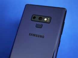 Новый флагманский смартфон Samsung будет без аудиоразъема и кнопок